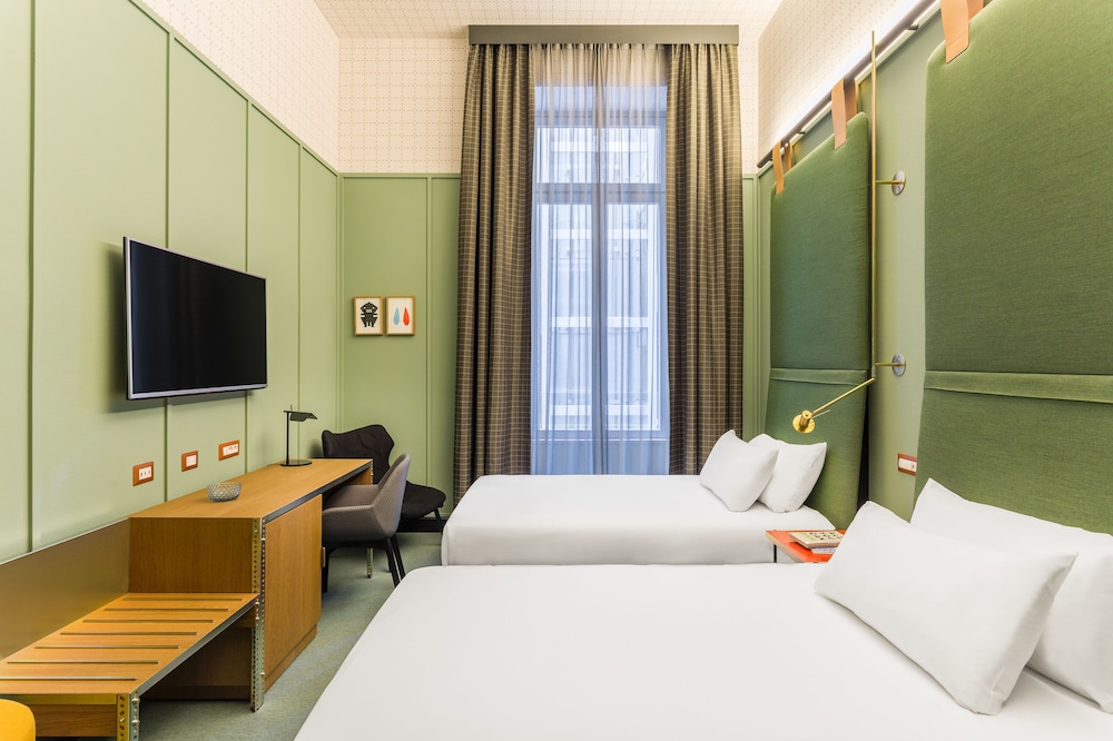Room Mate Collection Giulia, Milan — Hotel rooms in Milan, Lombardy