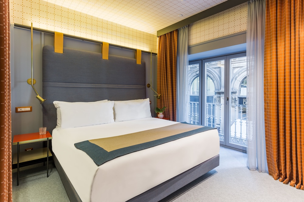 Room Mate Collection Giulia, Milan — Hotel rooms in Milan, Lombardy