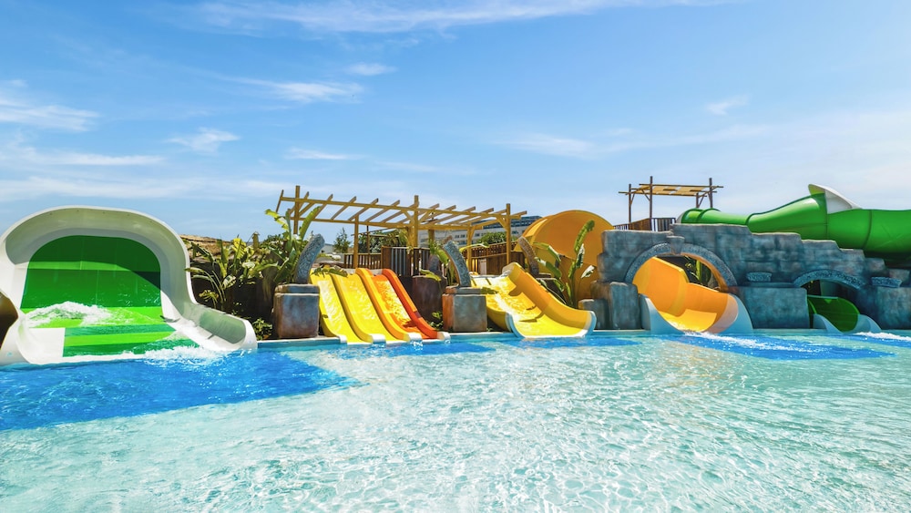 Regnum The Crown - All inclusive — Attractions for children in Belek