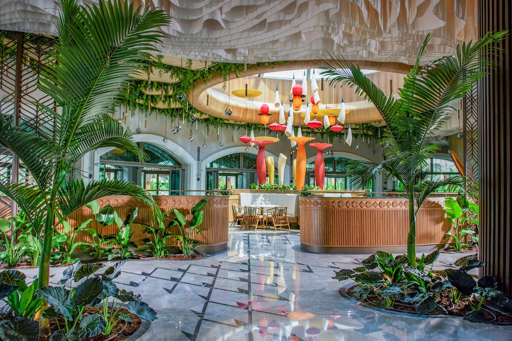 Regnum The Crown - All inclusive — Hotel building in Belek