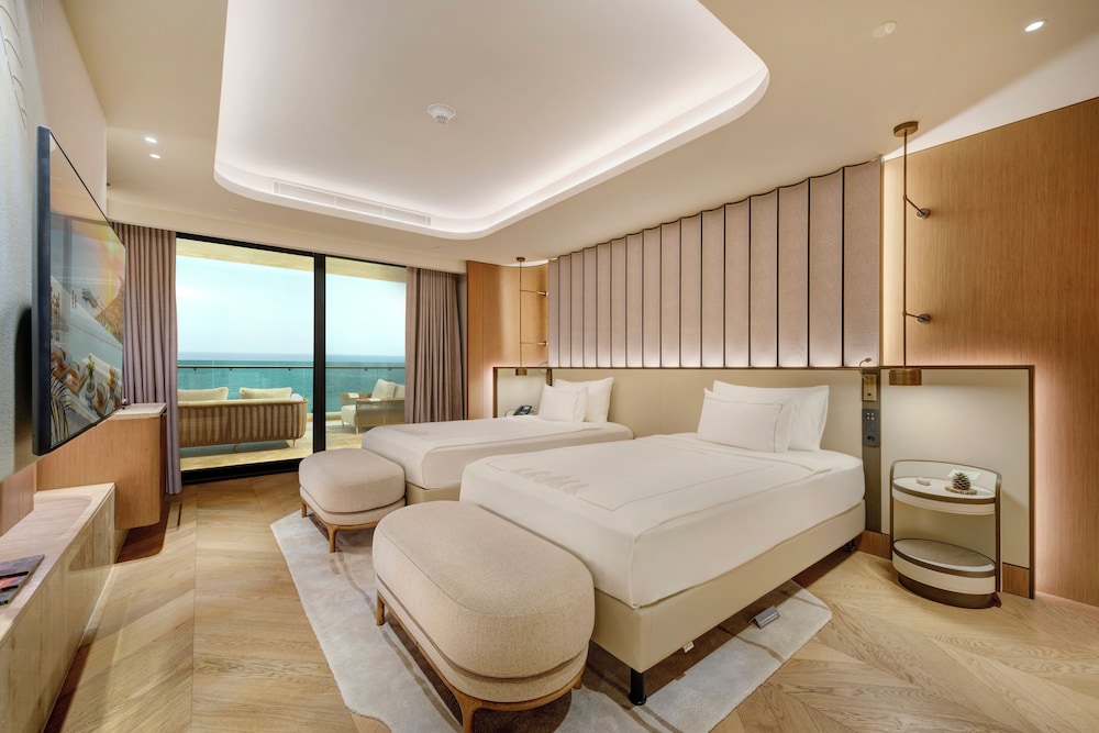 Regnum The Crown - All inclusive — Hotel rooms in Belek
