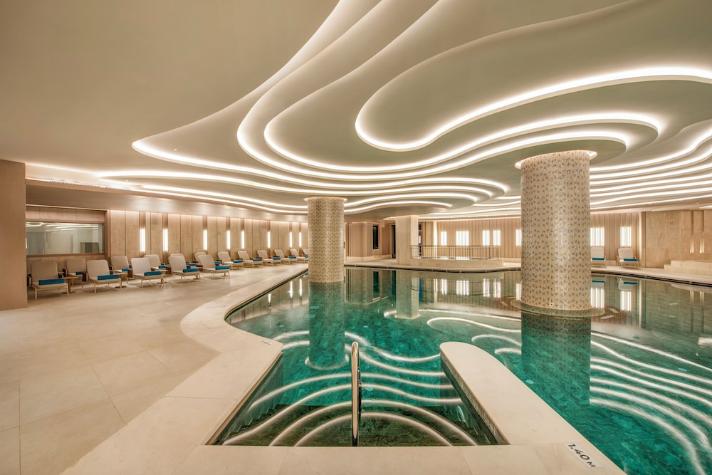Regnum The Crown - All inclusive — Swimming pool in Belek