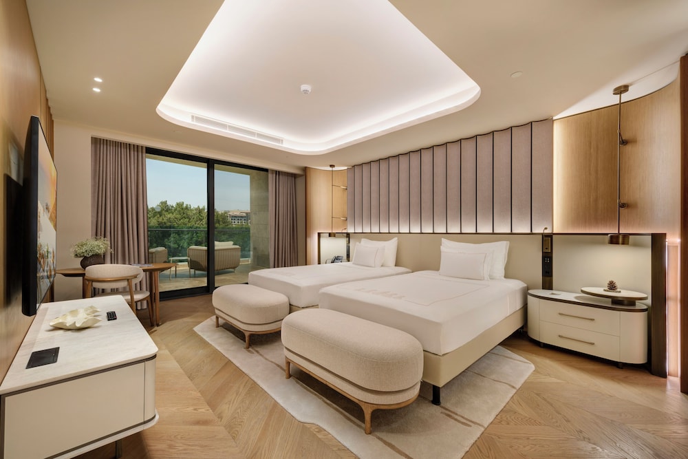 Regnum The Crown - All inclusive — Hotel rooms in Belek