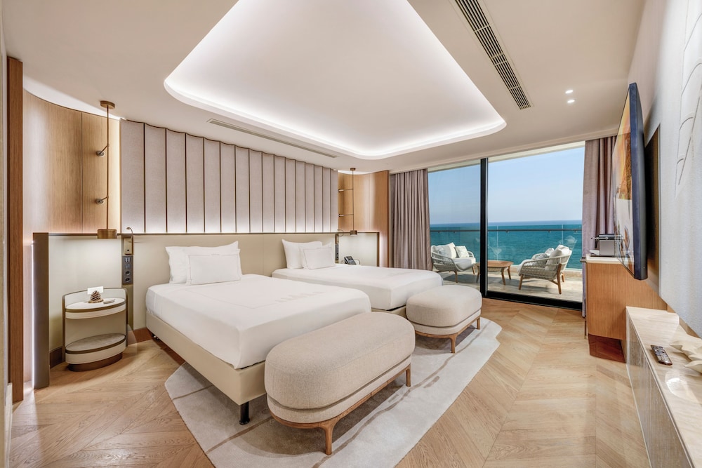 Regnum The Crown - All inclusive — Hotel rooms in Belek