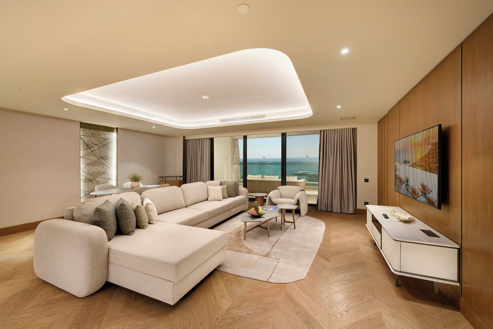 Regnum The Crown - All inclusive — Hotel rooms in Belek