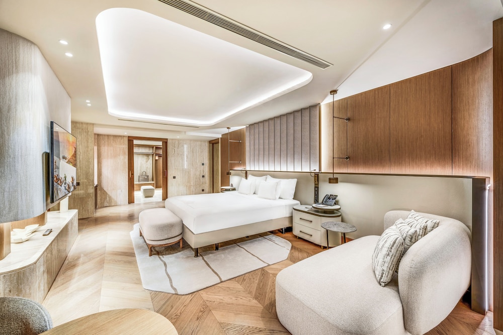 Regnum The Crown - All inclusive — Hotel rooms in Belek