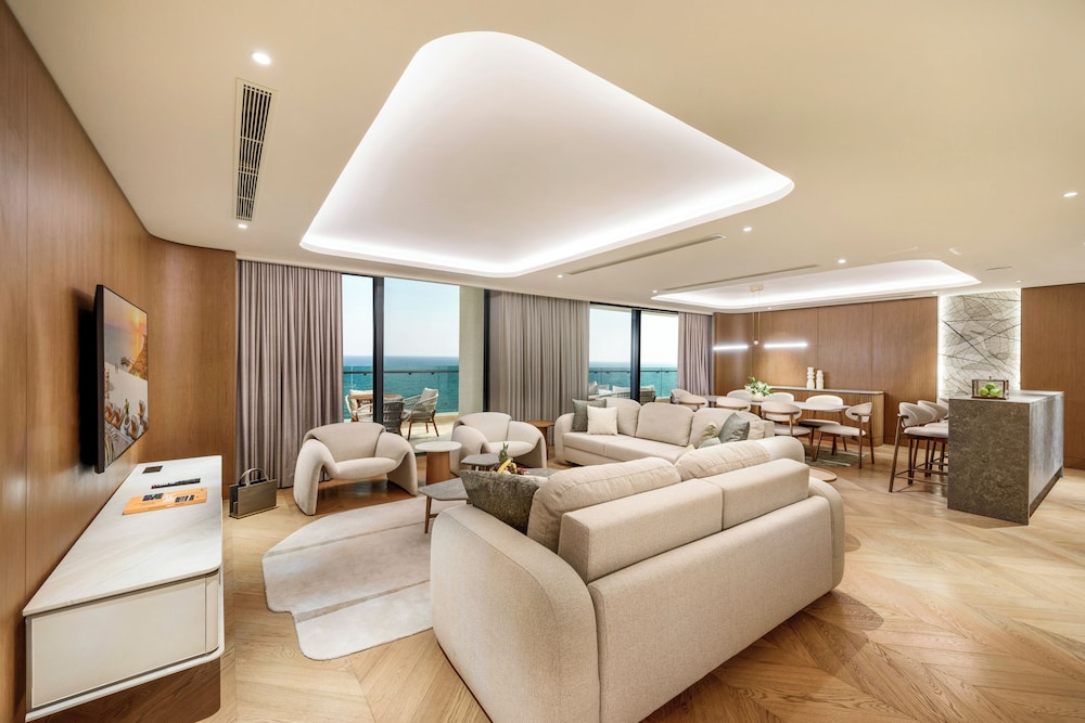 Regnum The Crown - All inclusive — Hotel rooms in Belek