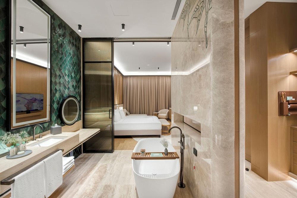 Regnum The Crown - All inclusive — Hotel rooms in Belek