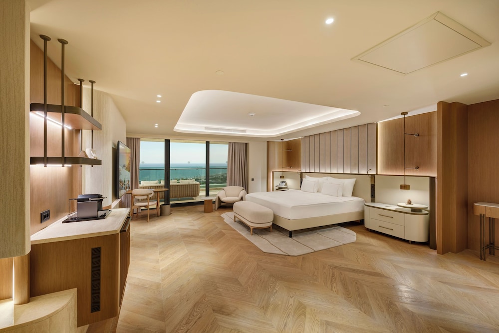 Regnum The Crown - All inclusive — Hotel rooms in Belek
