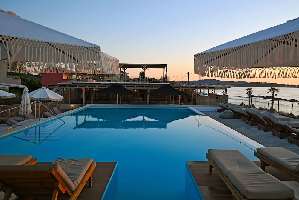 Wyndham Corfu Acharavi — Swimming pool in Acharavi, Ionian Islands