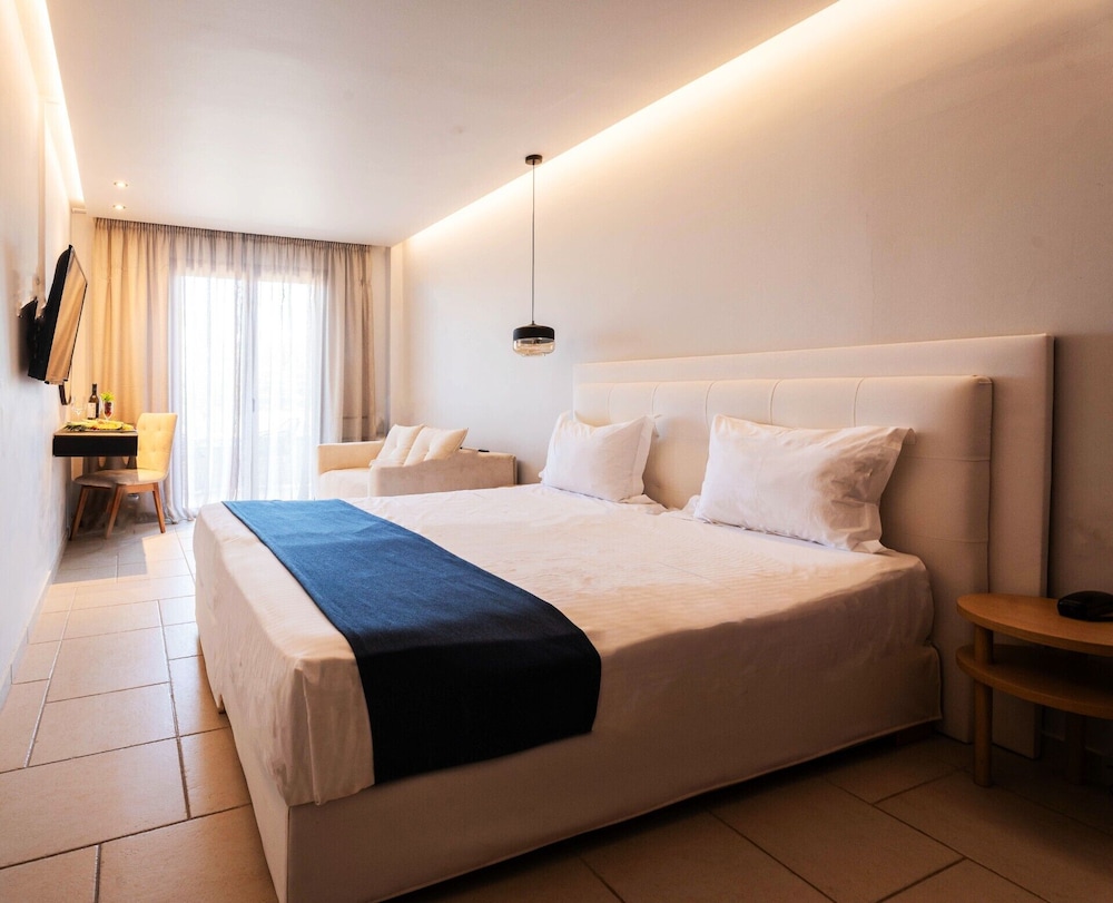 Wyndham Corfu Acharavi — Hotel rooms in Acharavi, Ionian Islands