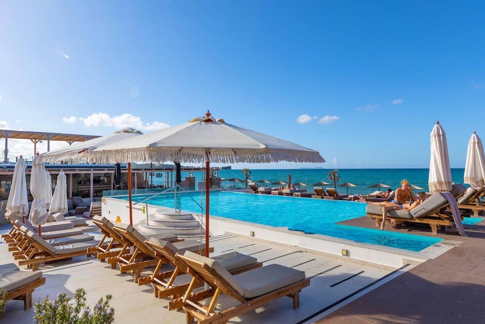Wyndham Corfu Acharavi — Swimming pool in Acharavi, Ionian Islands