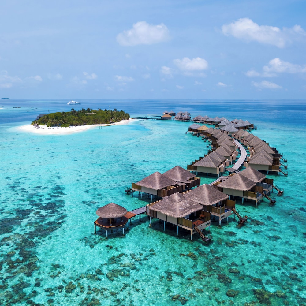Adaaran Prestige Vadoo — Beach in Kaafu Atoll, Kaafu