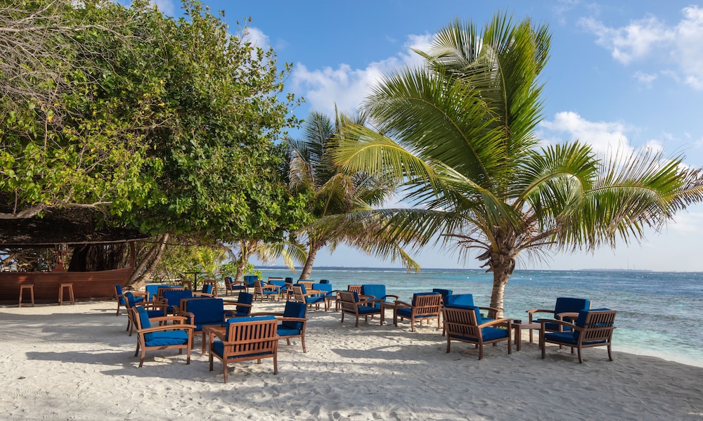 Adaaran Prestige Vadoo — Beach in Kaafu Atoll, Kaafu