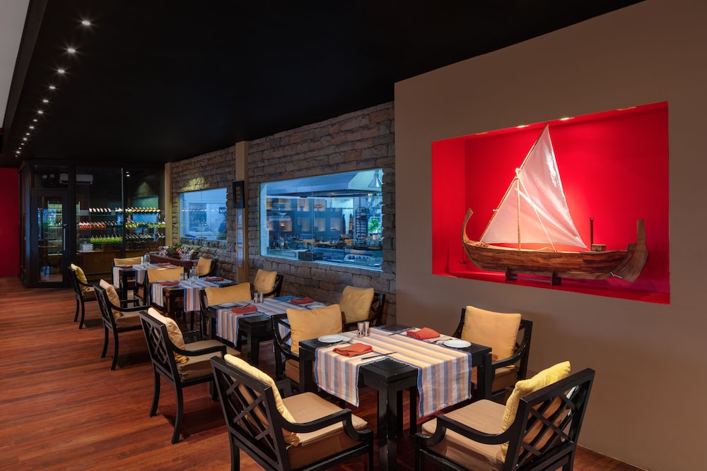 Adaaran Prestige Vadoo — Restaurant & bars in Kaafu Atoll, Kaafu