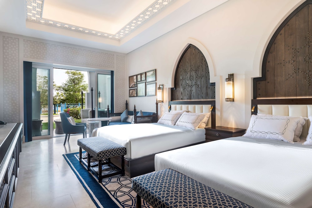 Hilton Salwa Beach Resort & Villas — Hotel rooms in Abu Samra