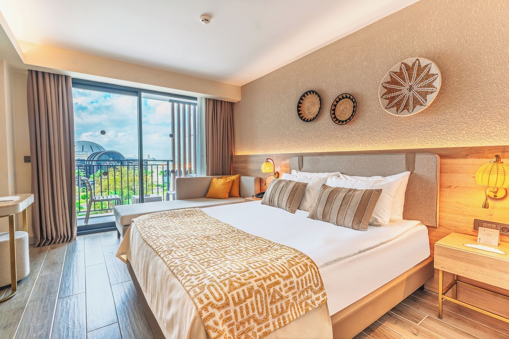 Sy Hotels Belek - All inclusive — Hotel rooms in Belek