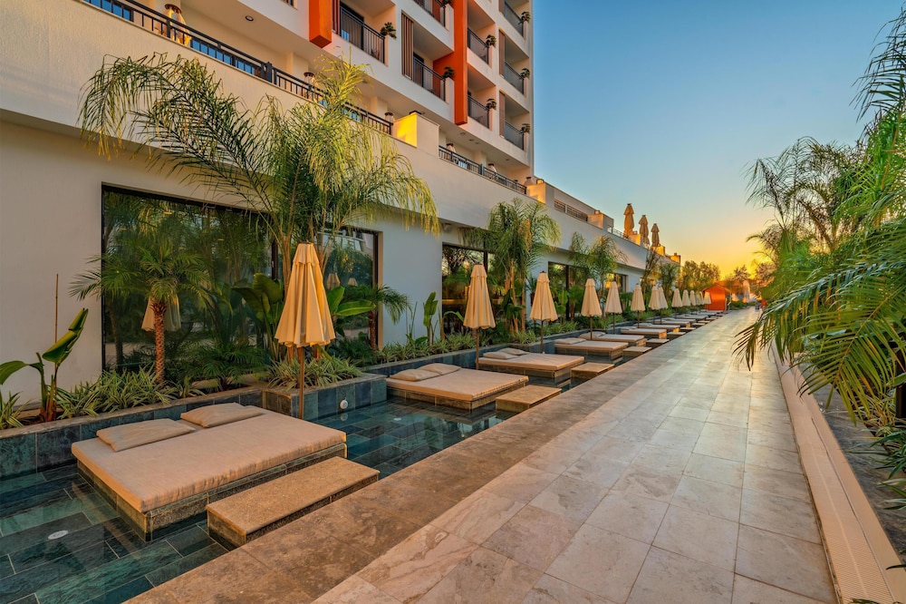 Sy Hotels Belek - All inclusive — Hotel building in Belek