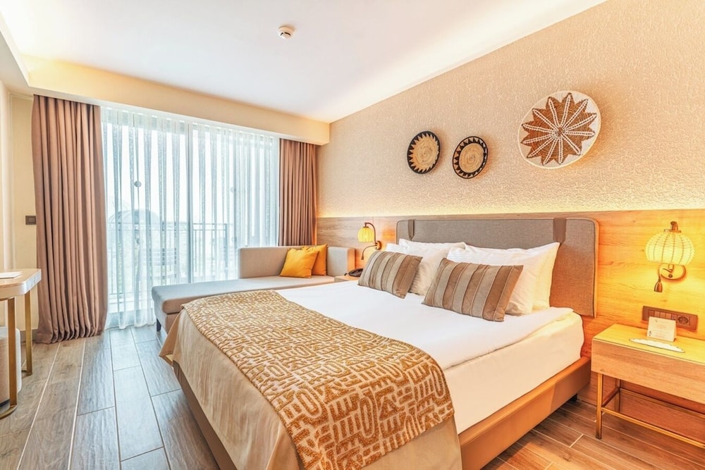 Sy Hotels Belek - All inclusive — Hotel rooms in Belek