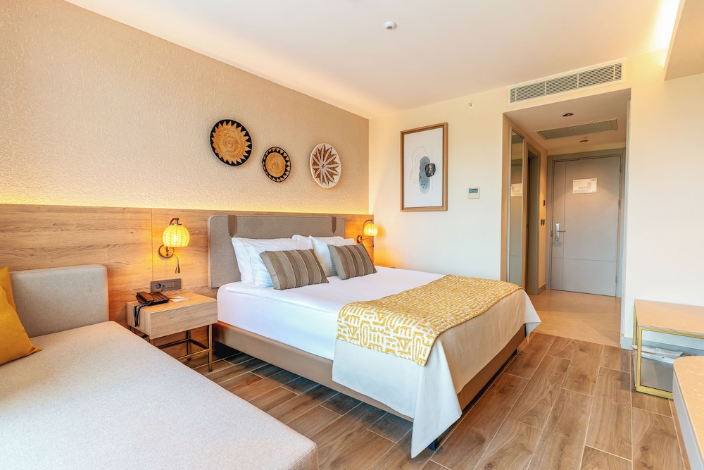 Sy Hotels Belek - All inclusive — Hotel rooms in Belek