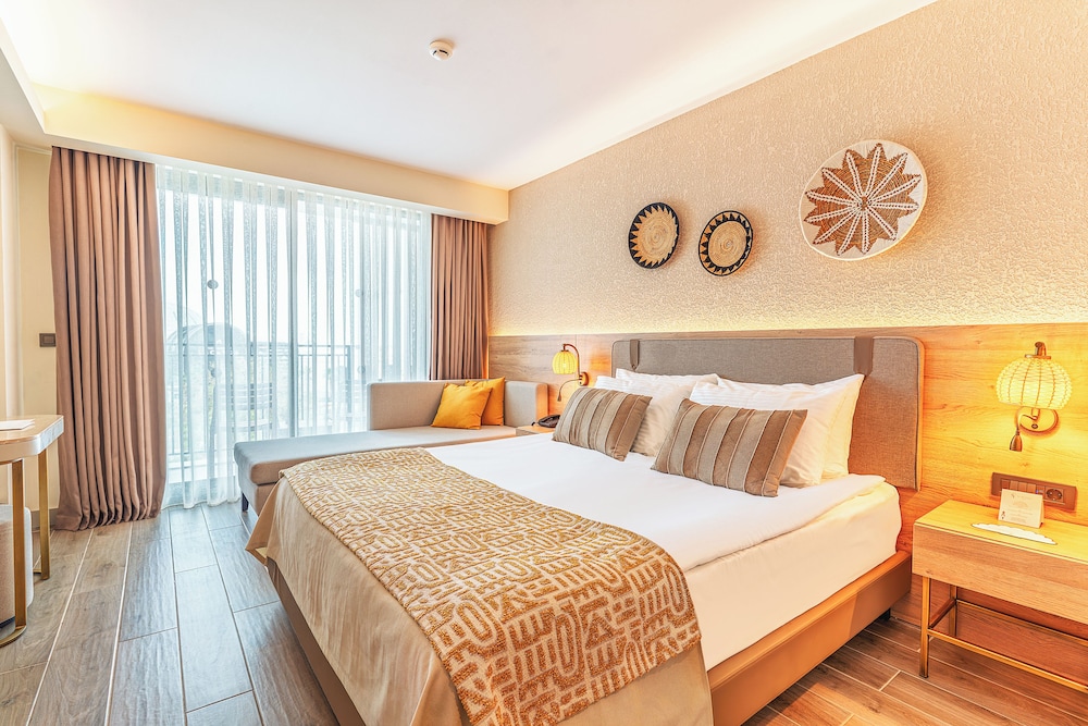 Sy Hotels Belek - All inclusive — Hotel rooms in Belek