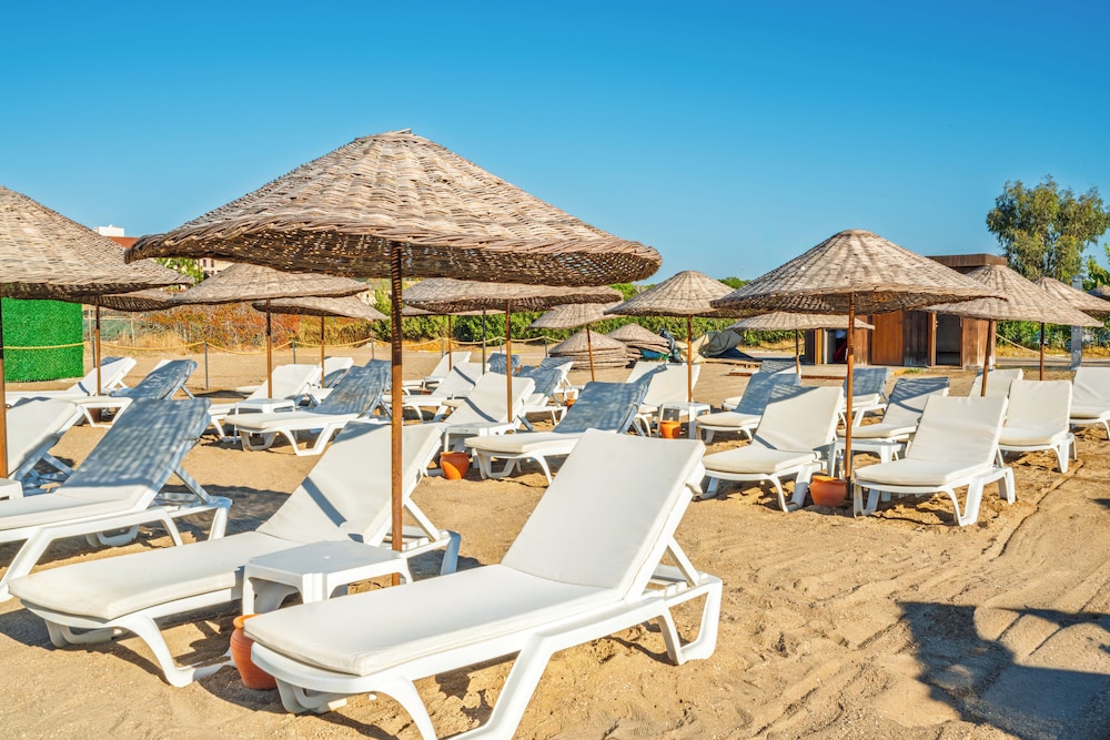 Sy Hotels Belek - All inclusive — Beach in Belek