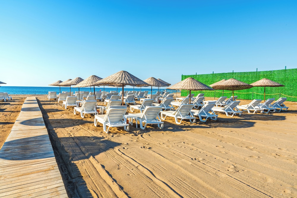 Sy Hotels Belek - All inclusive — Beach in Belek