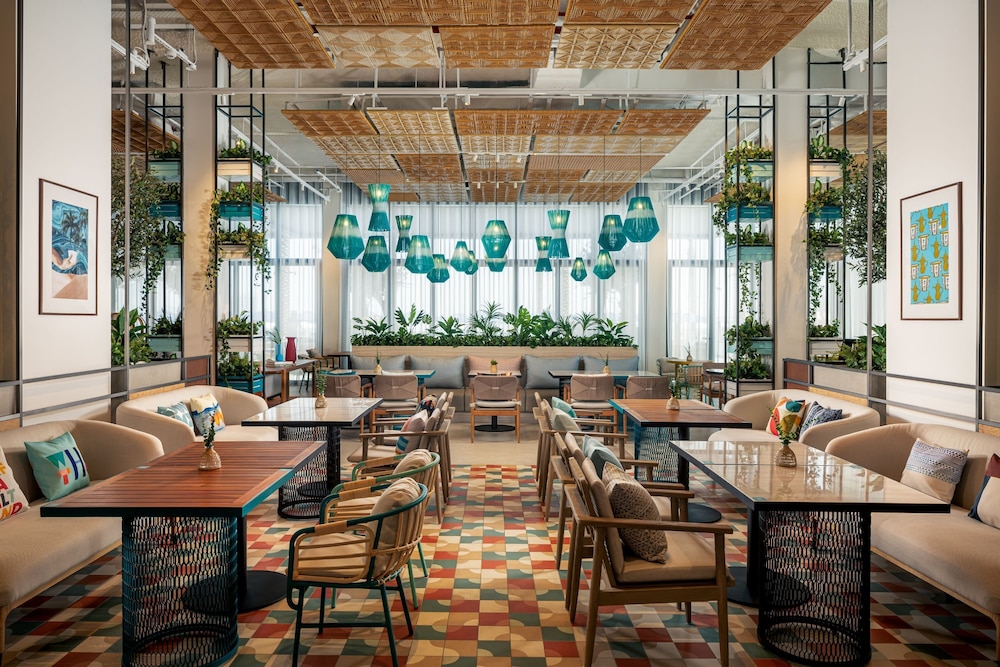 Rove Al Marjan Island — Restaurant & bars in Ras al Khaimah