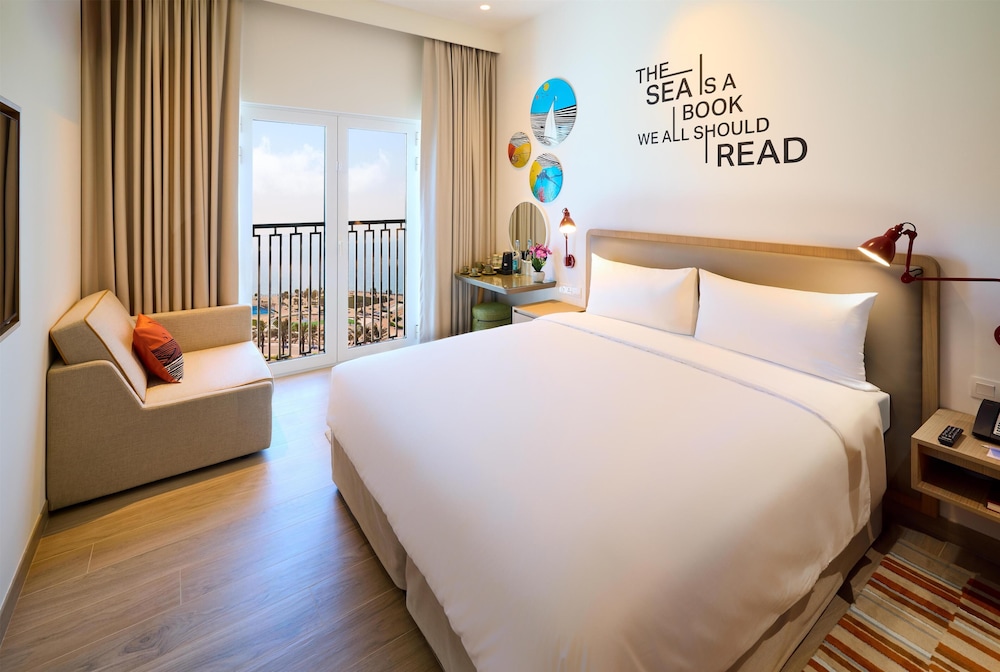 Rove Al Marjan Island — Hotel rooms in Ras al Khaimah
