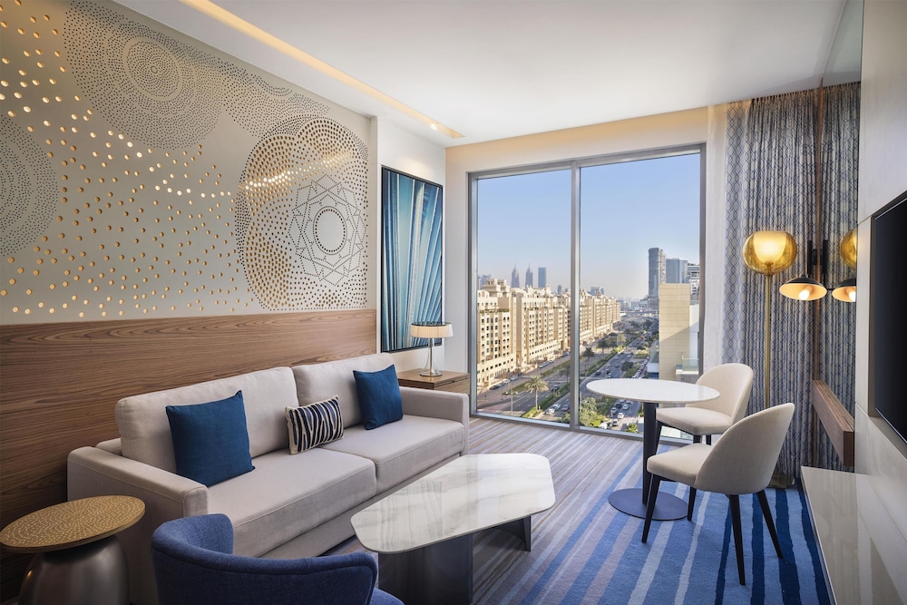 Tumbi Hotel Dubai The Palm, Tapestry Collection by Hilton — Hotel rooms in Dubai