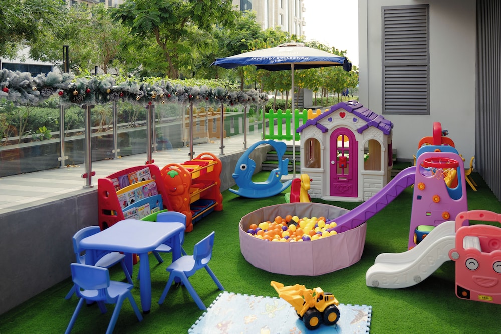Tumbi Hotel Dubai The Palm, Tapestry Collection by Hilton — Attractions for children in Dubai