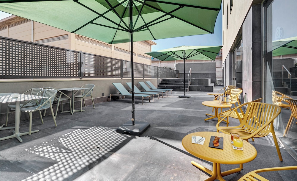 Sercotel Barcelona El Prat — Restaurant & bars in Barcelona, Catalonia