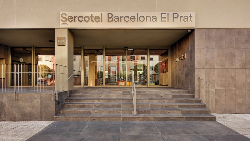 Sercotel Barcelona El Prat — Hotel building in Barcelona, Catalonia