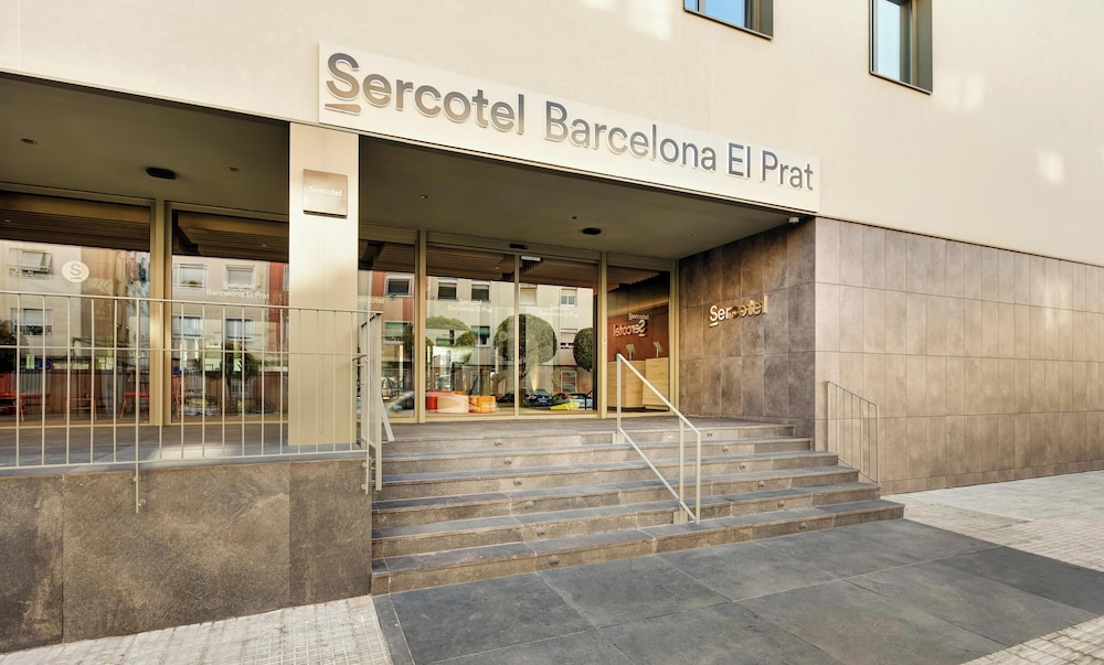 Sercotel Barcelona El Prat — Hotel building in Barcelona, Catalonia