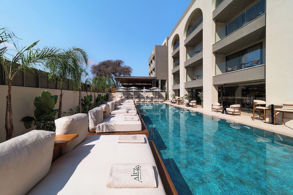 Alizo Boutique Hotel &; Spa - Adults Only — Swimming pool in Ialyssos, South Aegean