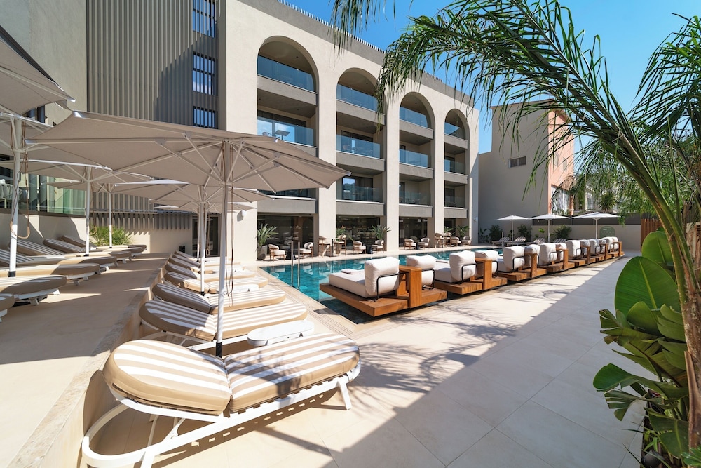 Alizo Boutique Hotel &; Spa - Adults Only — Swimming pool in Ialyssos, South Aegean