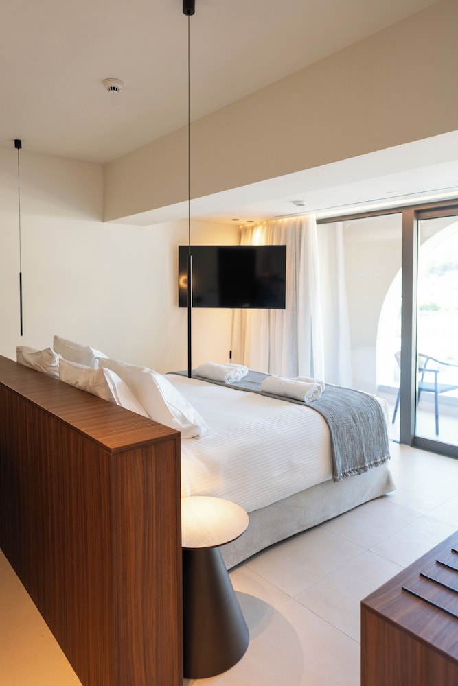Alizo Boutique Hotel &; Spa - Adults Only — Hotel rooms in Ialyssos, South Aegean