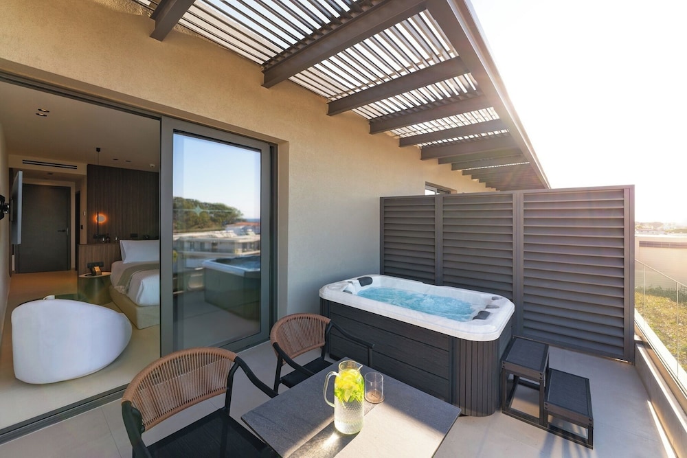 Alizo Boutique Hotel &; Spa - Adults Only — Hotel rooms in Ialyssos, South Aegean