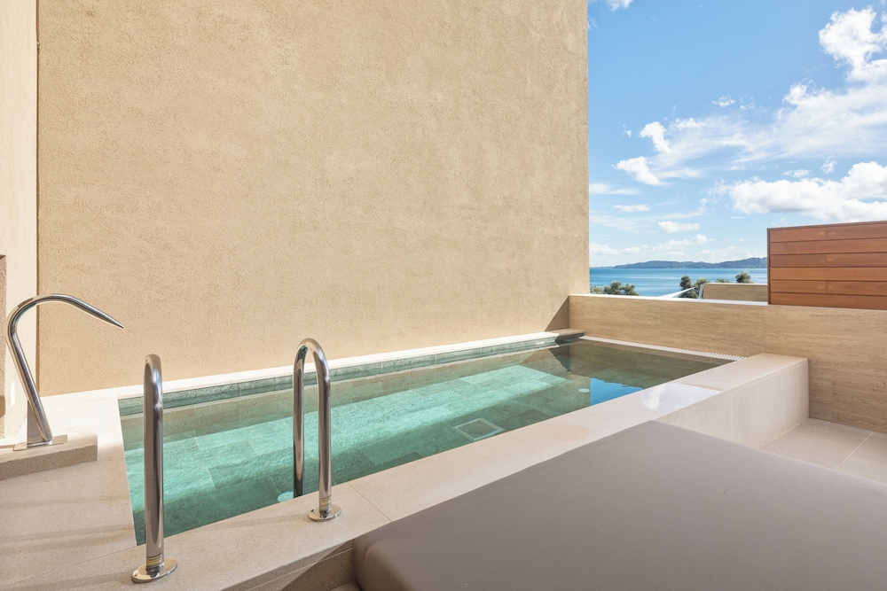 Avali, Mar-Bella Collection — Swimming pool in Agios Ioannis Peristeron, Ionian Islands