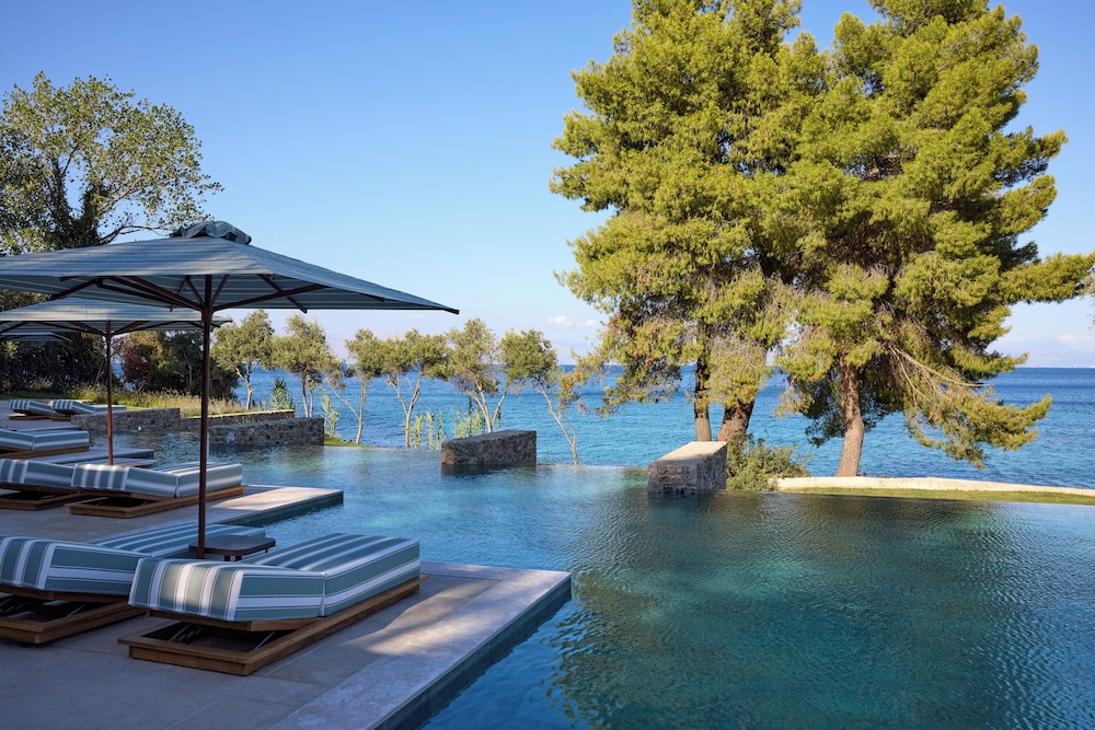 Avali, Mar-Bella Collection — Swimming pool in Agios Ioannis Peristeron, Ionian Islands