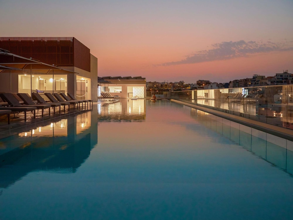 Novotel Malta Sliema — Swimming pool in Gzira, Malta Island