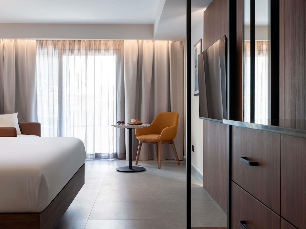 Novotel Malta Sliema — Hotel rooms in Gzira, Malta Island