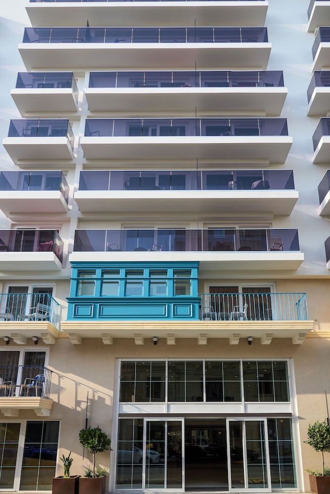 Novotel Malta Sliema — Hotel building in Gzira, Malta Island