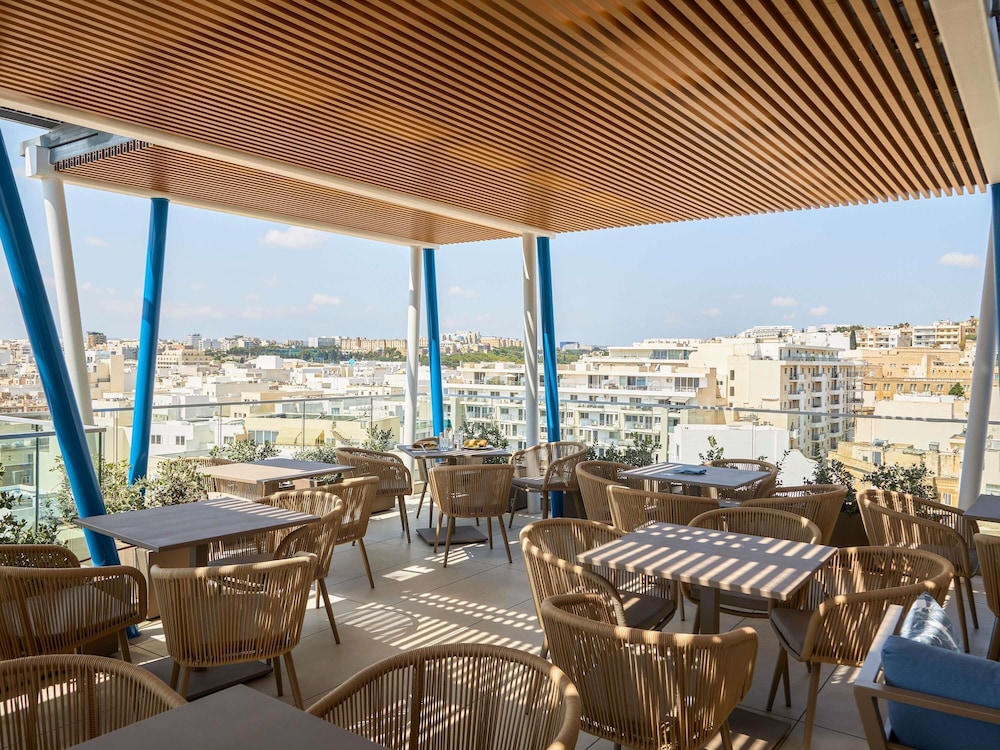 Novotel Malta Sliema — Restaurant & bars in Gzira, Malta Island
