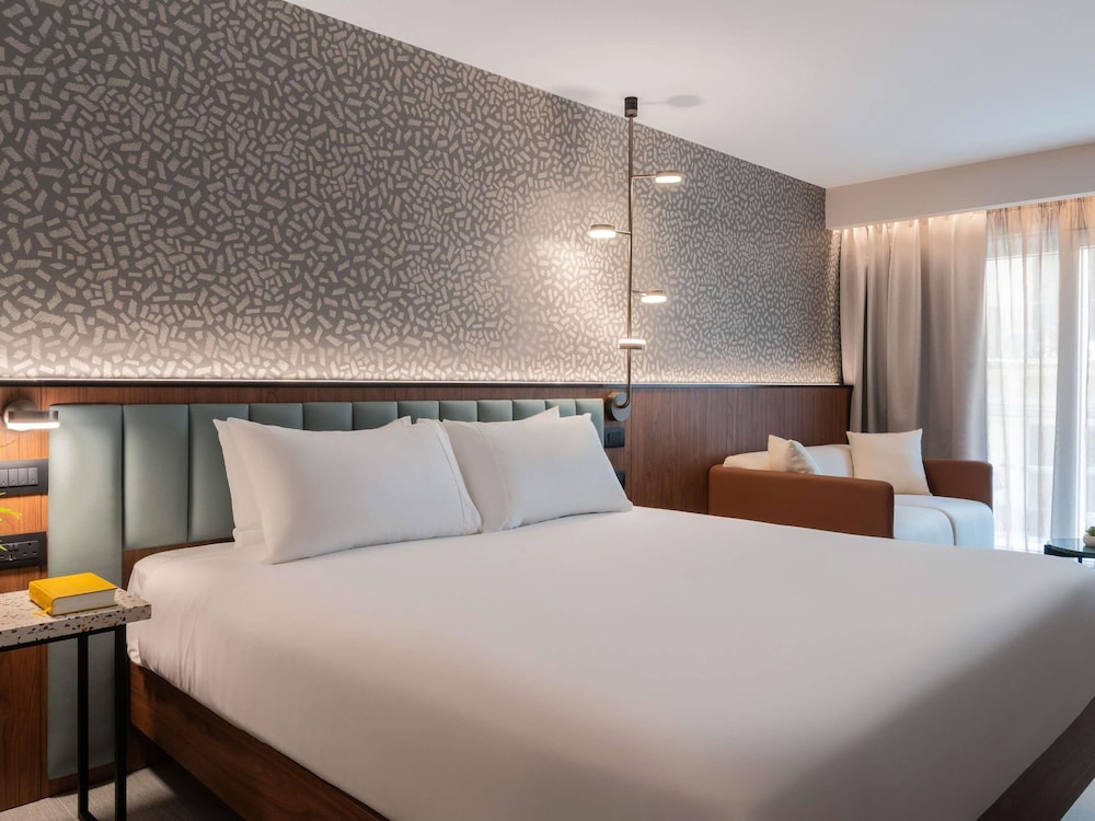 Novotel Malta Sliema — Hotel rooms in Gzira, Malta Island