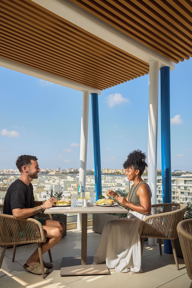 Novotel Malta Sliema — Restaurant & bars in Gzira, Malta Island