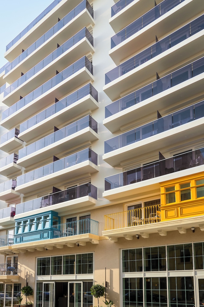 Novotel Malta Sliema — Hotel building in Gzira, Malta Island