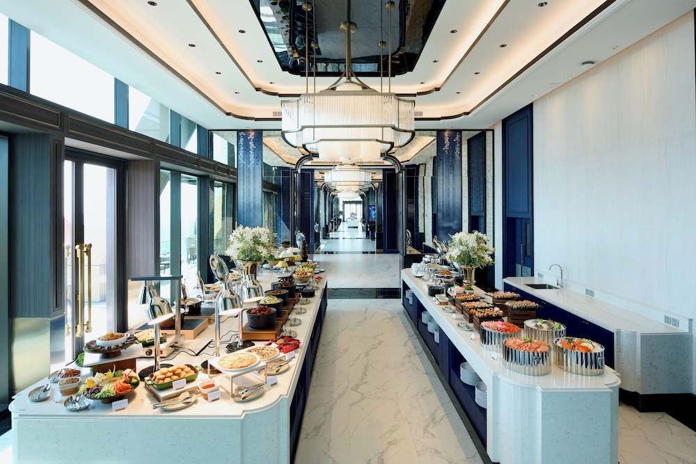 Grande Centre Point Lumphini Bangkok — Restaurant & bars in Bangkok, Bangkok