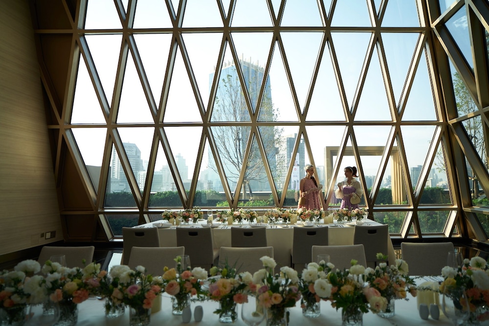 Grande Centre Point Lumphini Bangkok — Restaurant & bars in Bangkok, Bangkok