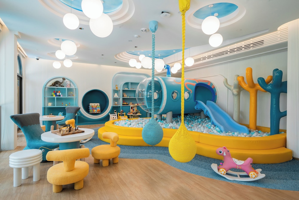 Melia Pattaya Hotel — Attractions for children in Pattaya, Chonburi